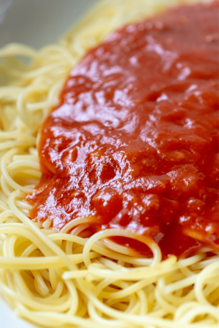 pasta with tomato sauce