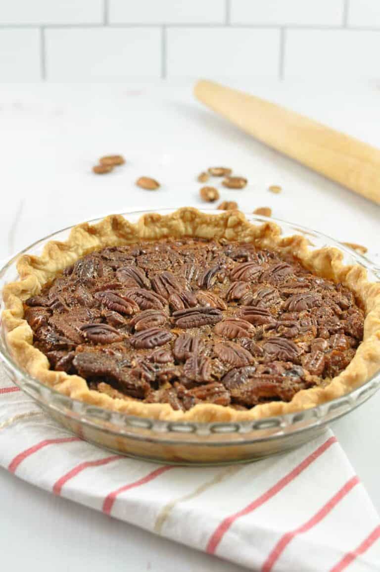 Easy Pie Recipes – Apple, Pumpkin, Cherry, Strawberry, and More