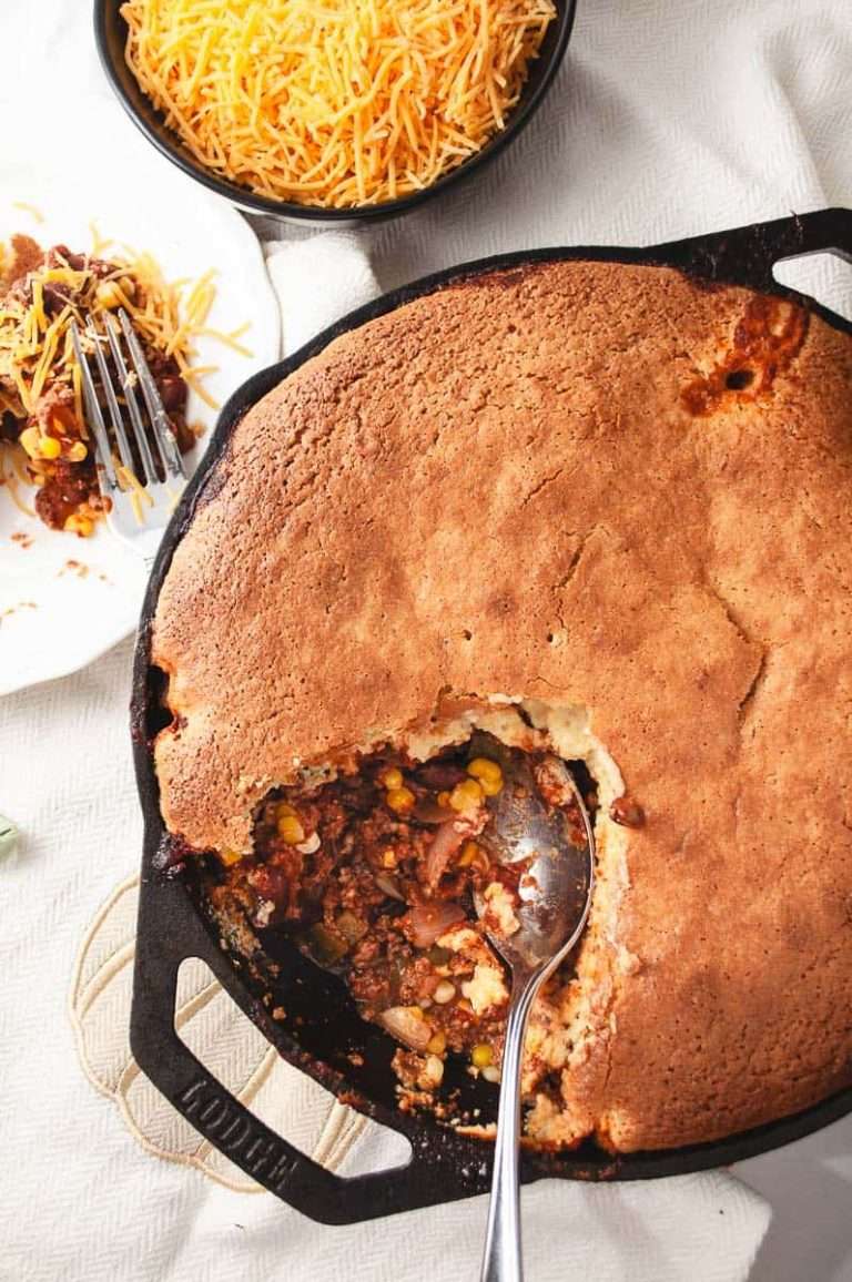 Easy Chili Cornbread Skillet Casserole Bake Recipe Crafting a Family