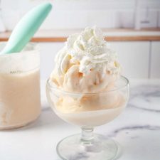 peaches-cream-frozen-yogurt-13